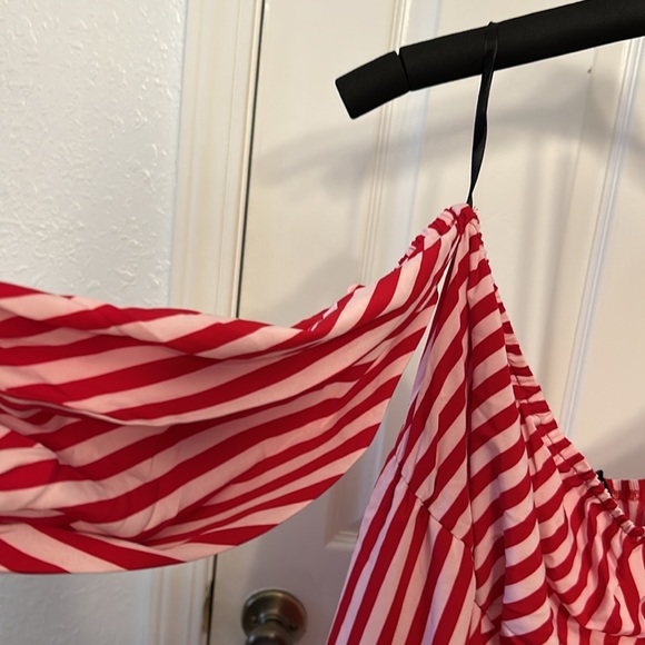 Striped plus size dress - Picture 2 of 2